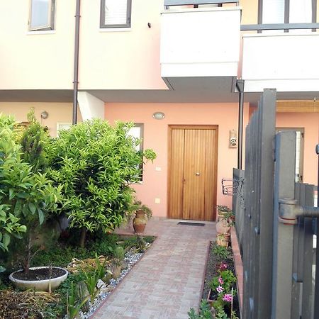 La Villetta Di Andre แตร์โมลิ ภายนอก รูปภาพ